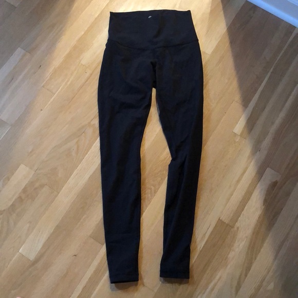 lululemon athletica Pants - Lululemon Wunder Under black leggings